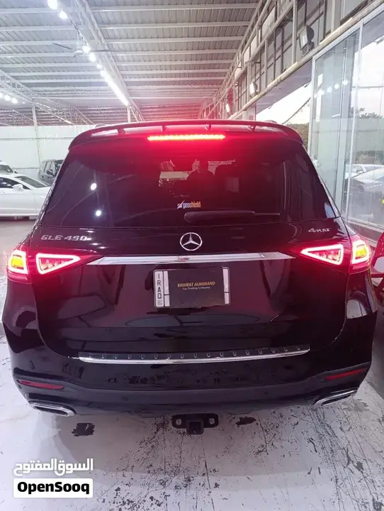 Mercedes-Benz Gls-Class 2023 photo 4