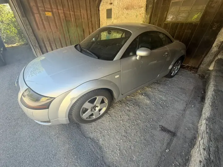 Audi Tt 2000 photo 3