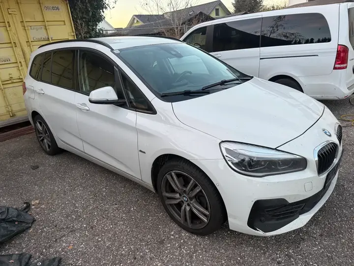BMW 2 Series 2018 photo 3