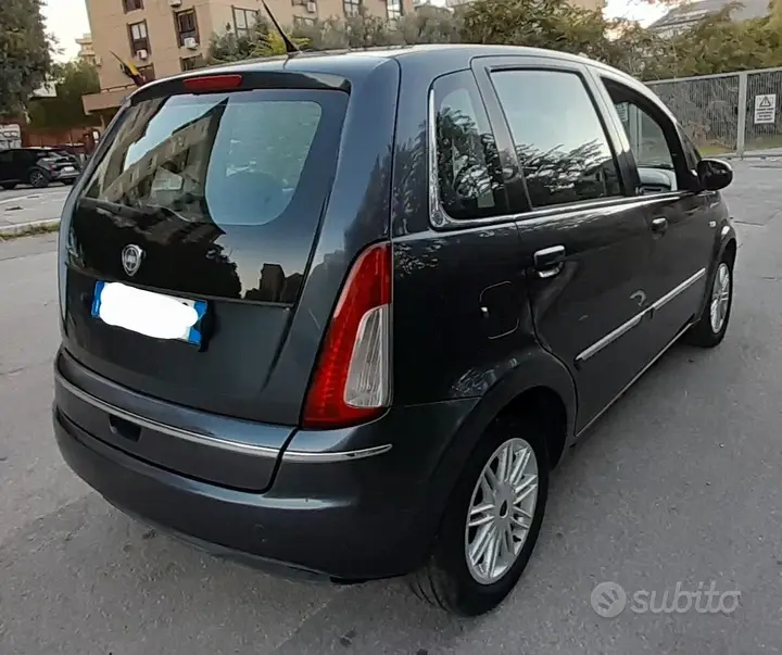 Lancia Musa 2012 photo 5