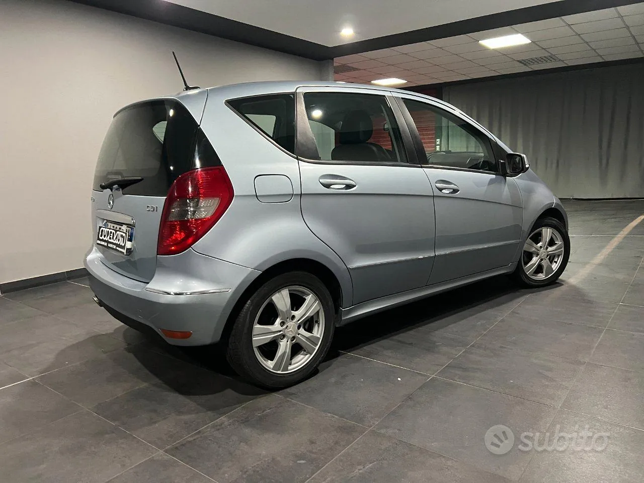 Mercedes-Benz A 180 2009 photo 5