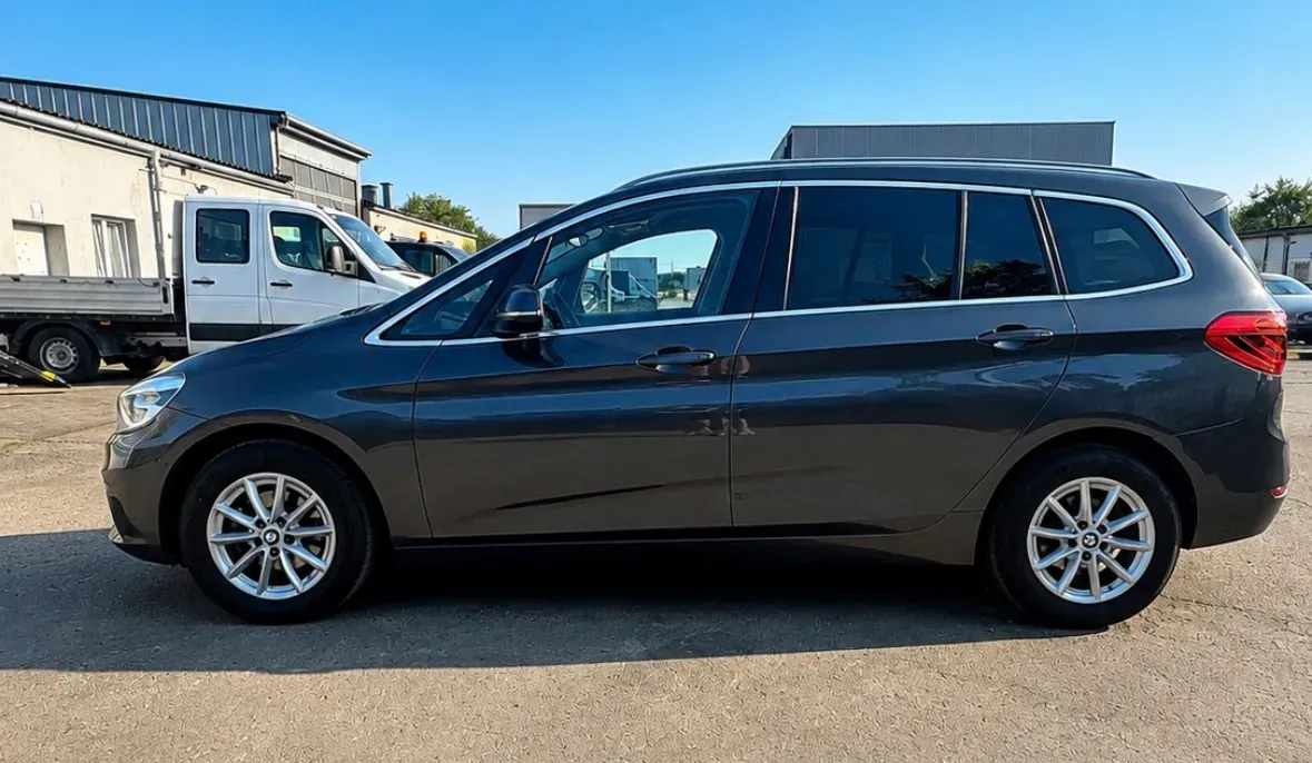 BMW 2 Series 2017 photo 2