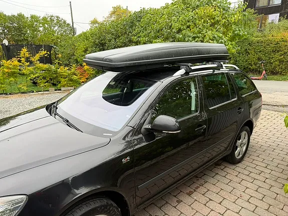 Skoda Octavia 2012 photo 4