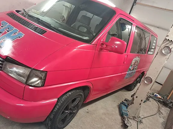 Volkswagen Caravelle 1995 photo 2