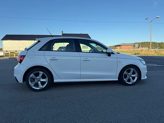 Audi A1 2017 photo 4