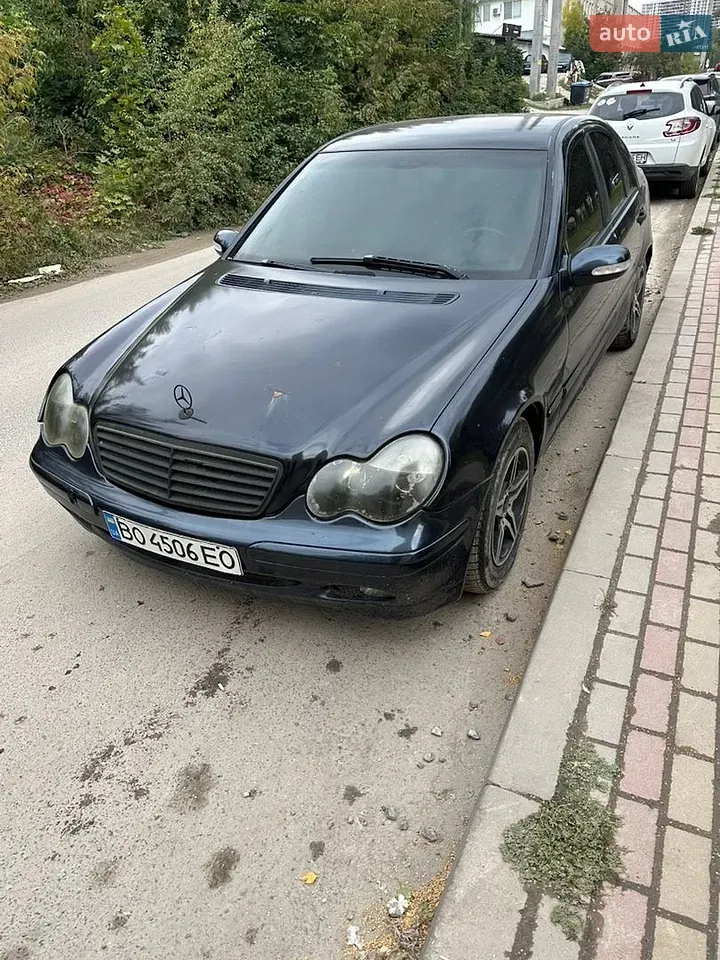 Mercedes-Benz C-Class 2003 photo 5