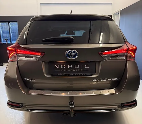 Toyota Auris 2016 photo 5