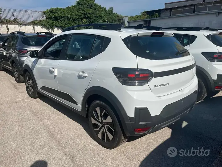 Dacia Sandero Stepway photo 2