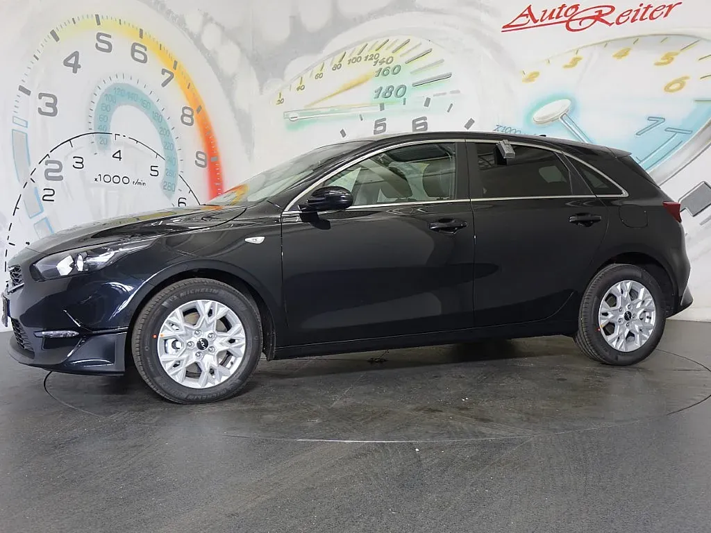 Kia Ceed 2023 photo 3