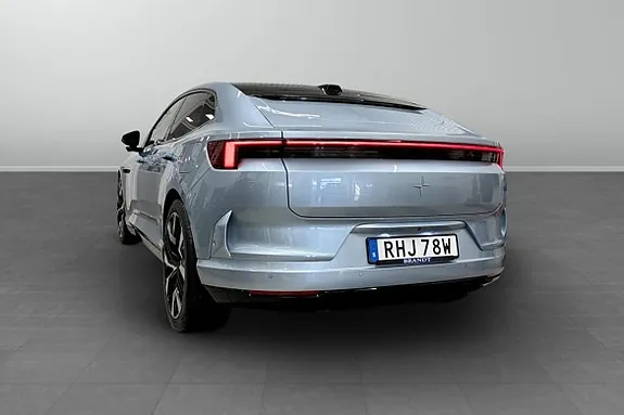 Polestar 4 2026 photo 3