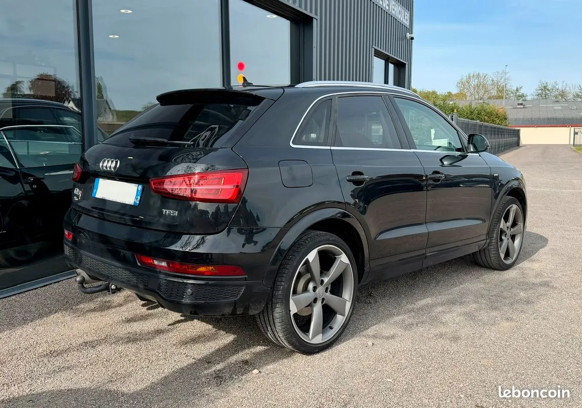 Audi Q3 2016 photo 2