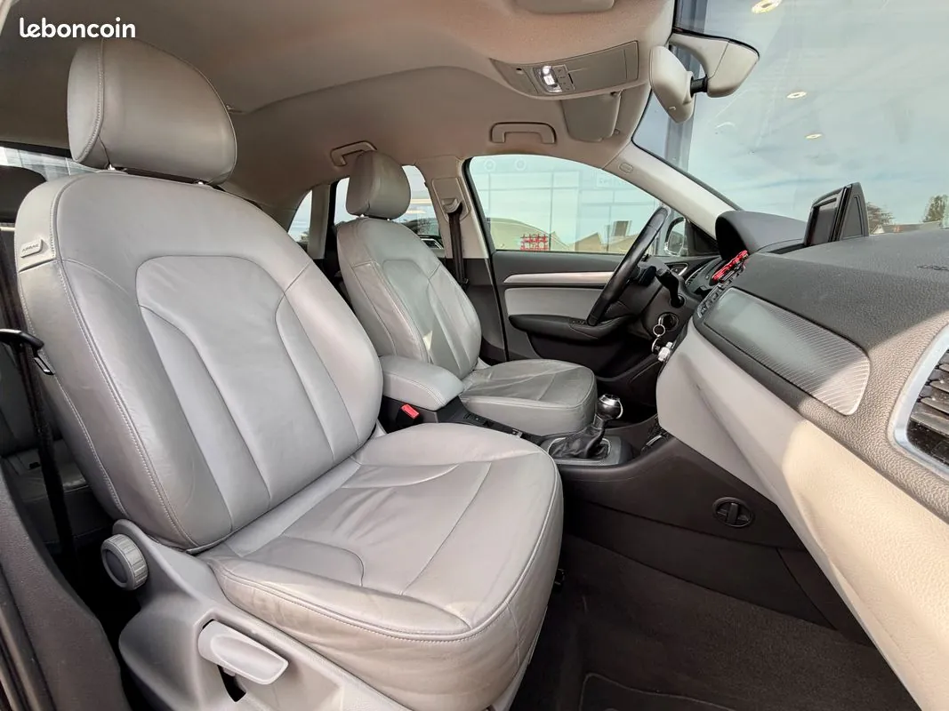 Audi Q3 2016 photo 4