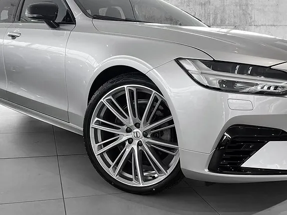 Volvo V90 2021 photo 3
