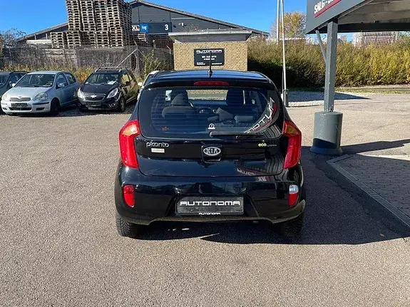 Kia Picanto 2011 photo 4