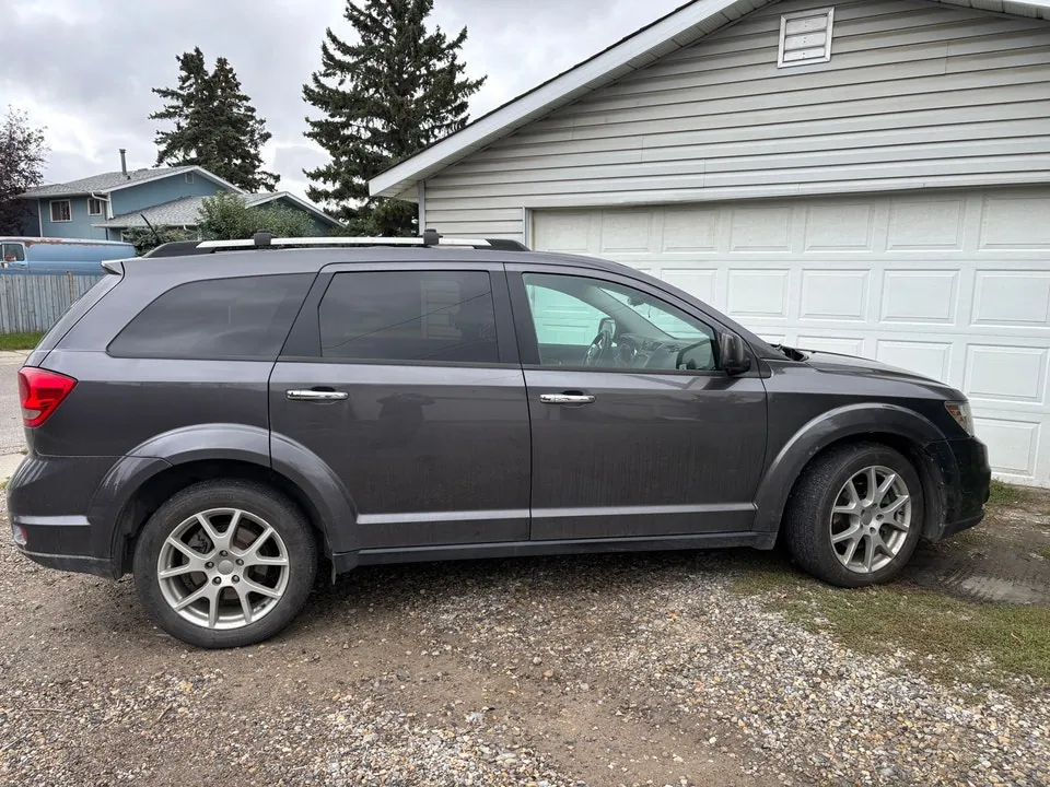 Dodge Journey 2014 photo 3