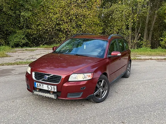 Volvo V50 2008 photo 2