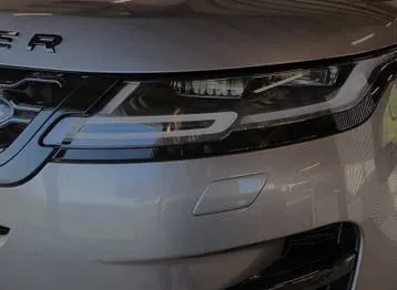 Land Rover Evoque 2021 photo 2