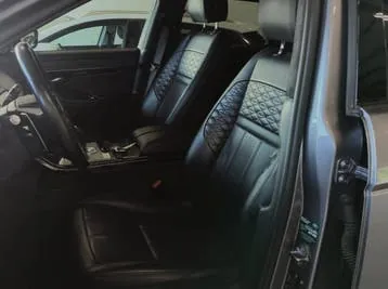 Land Rover Evoque 2021 photo 3