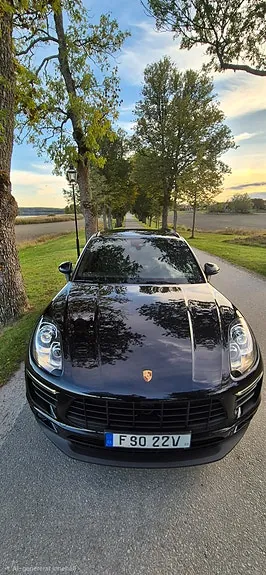 Porsche Macan S