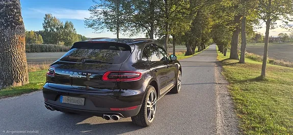 Porsche Macan S 2016 photo 4