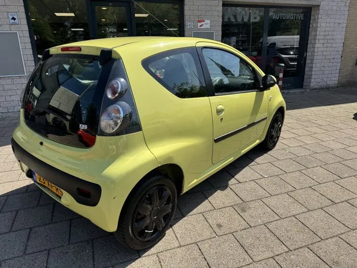 Citroen C1 2007 photo 3