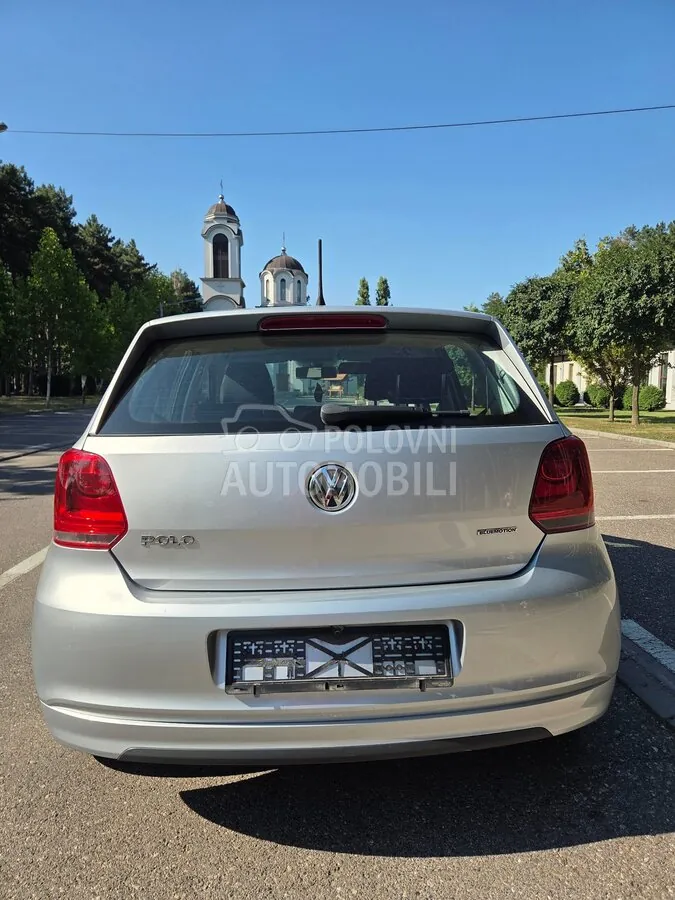 Volkswagen Polo 2011 photo 2