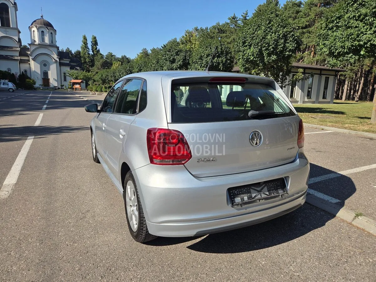 Volkswagen Polo 2011 photo 3