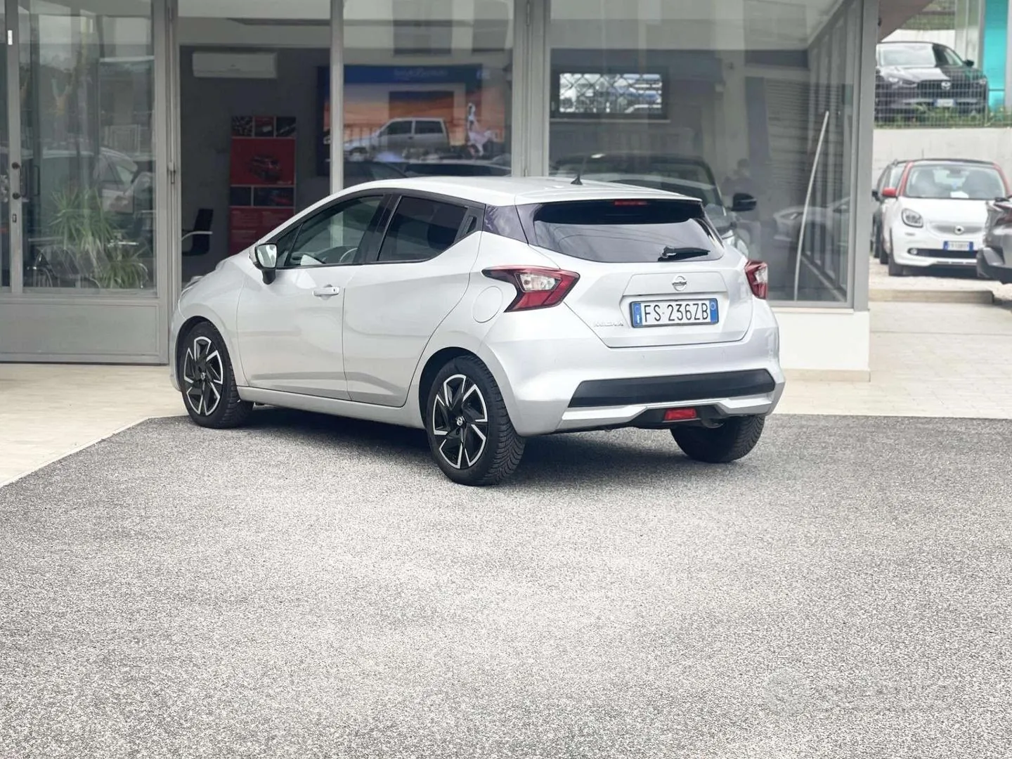 Nissan Micra 2018 photo 4