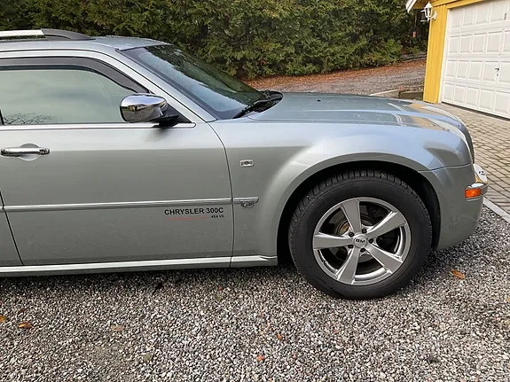 Chrysler 300C 2005 photo 5