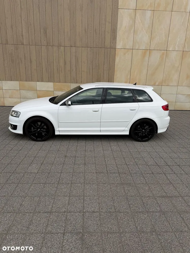 Audi S3 2011 photo 3