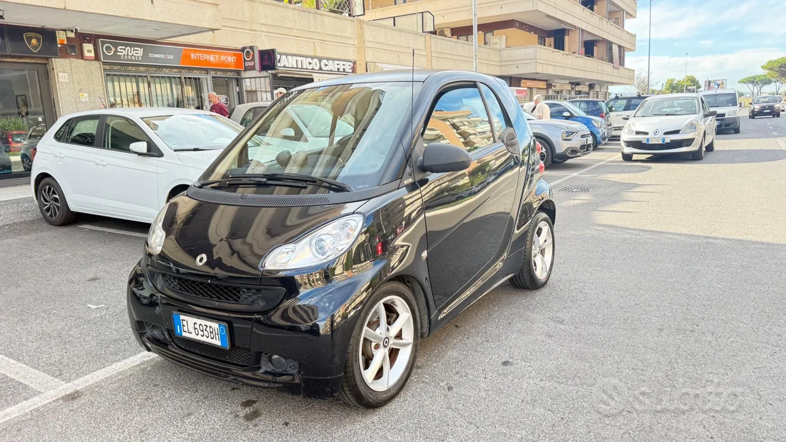 Smart Fortwo 2011 photo 3