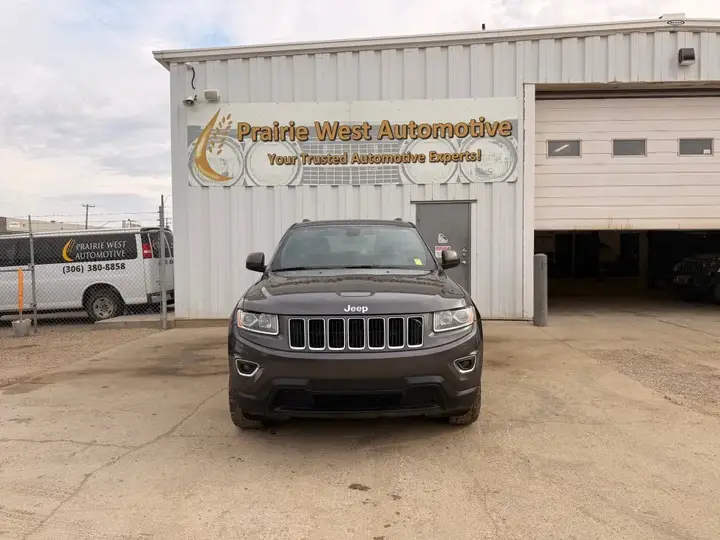 Jeep Grand Cherokee 2015 photo 2