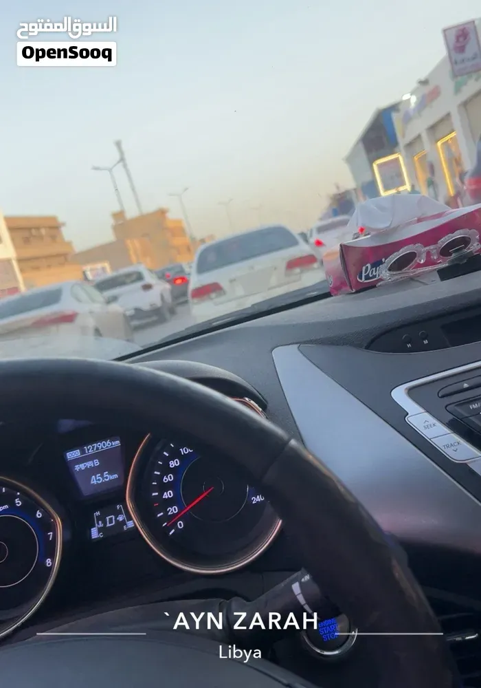 Hyundai Elantra 2012 photo 4