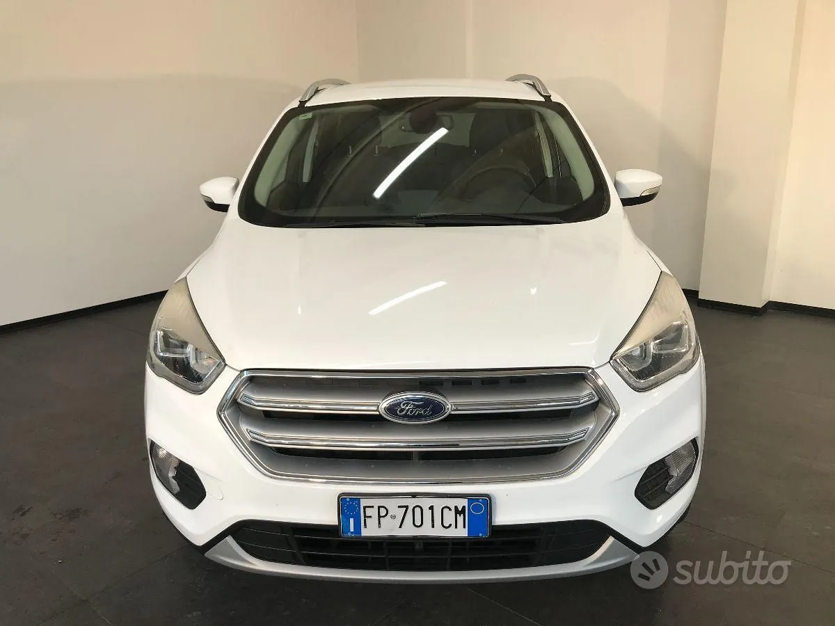 Ford Kuga 2018 photo 2