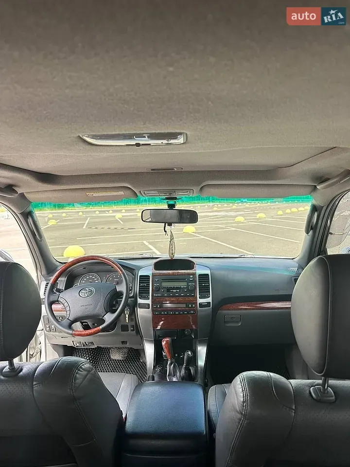 Toyota Land Cruiser Prado 2008 photo 4