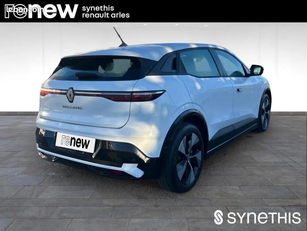 Renault Megane 2023 photo 3