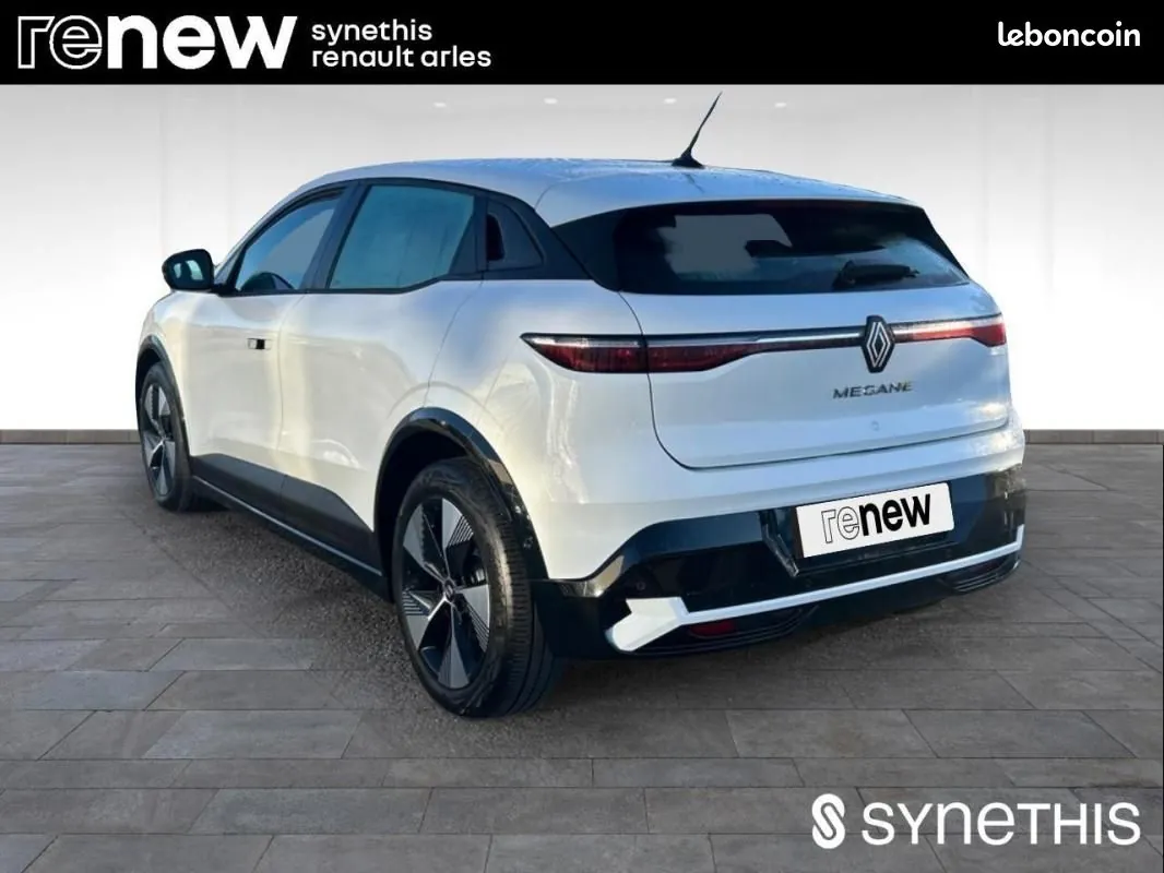 Renault Megane 2023 photo 4
