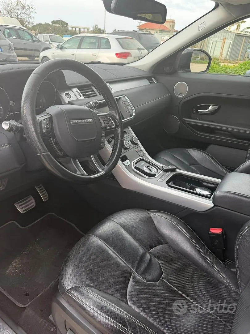 Land Rover Range Rover Evoque 2015 photo 3