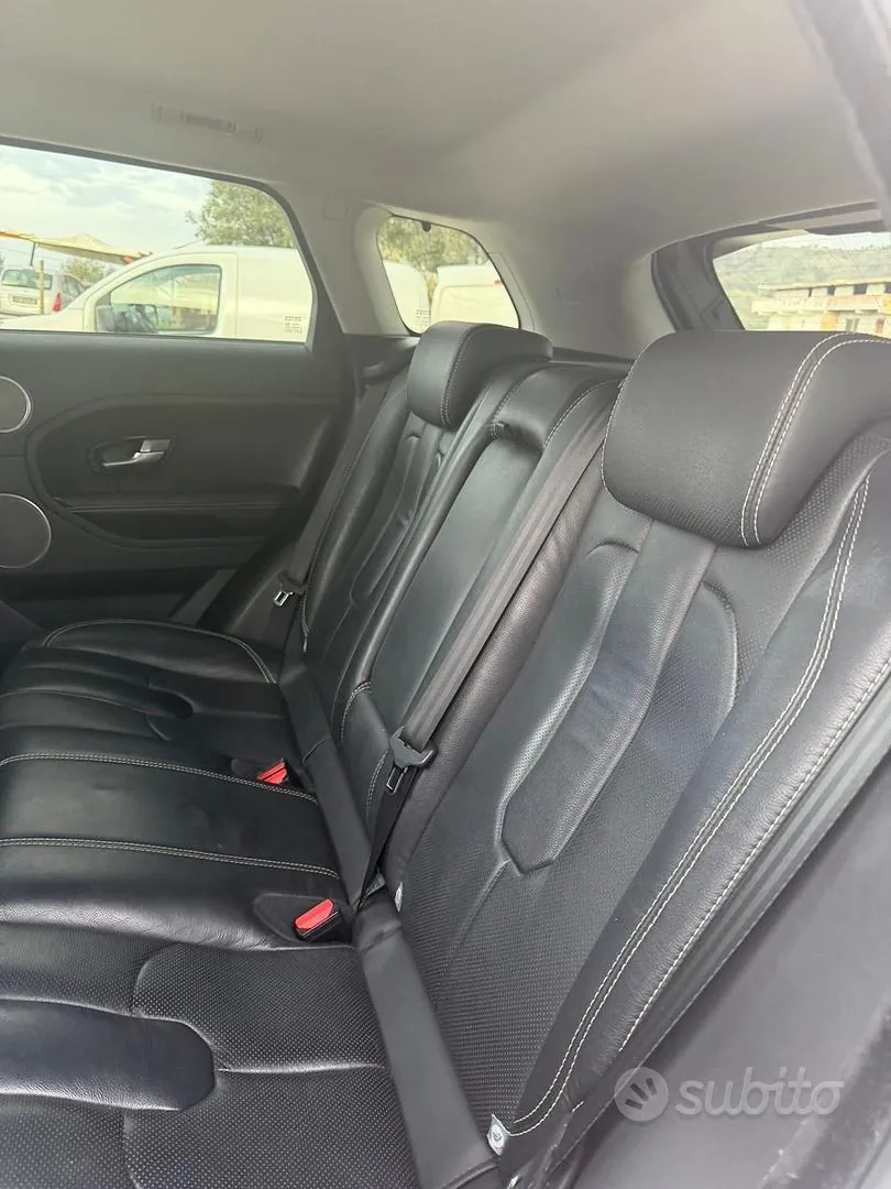 Land Rover Range Rover Evoque 2015 photo 4