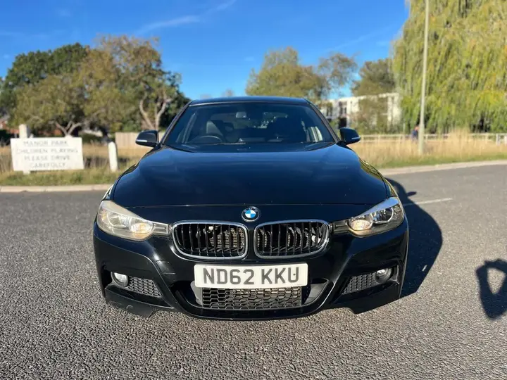BMW 3 Series 2012 photo 5