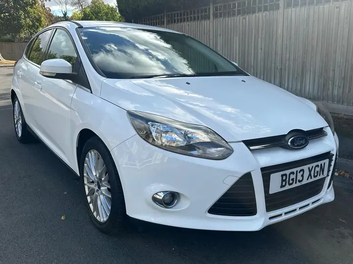 Ford Focus 2013 photo 3
