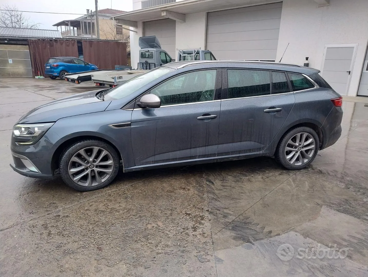 Renault Megane 2018 photo 2
