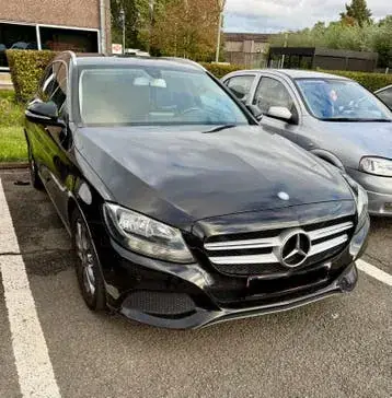 Mercedes-Benz C200