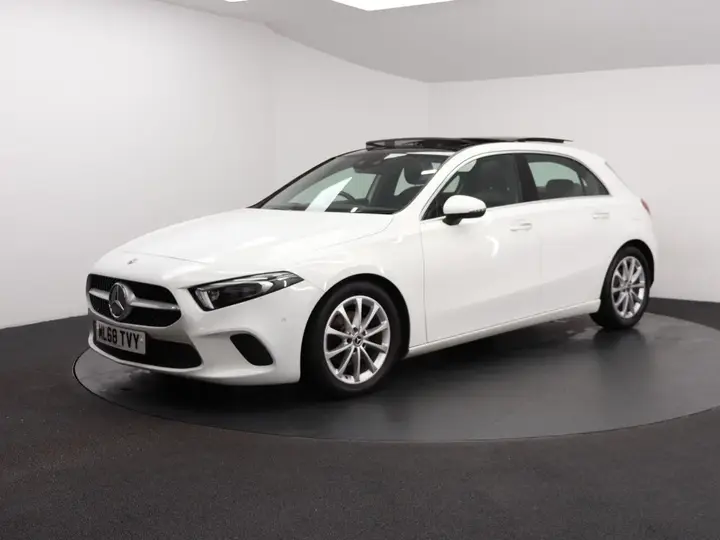Mercedes-Benz A-Class 2018 photo 5