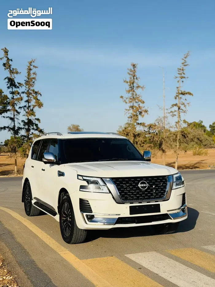 Infiniti Qx80 2017 photo 3