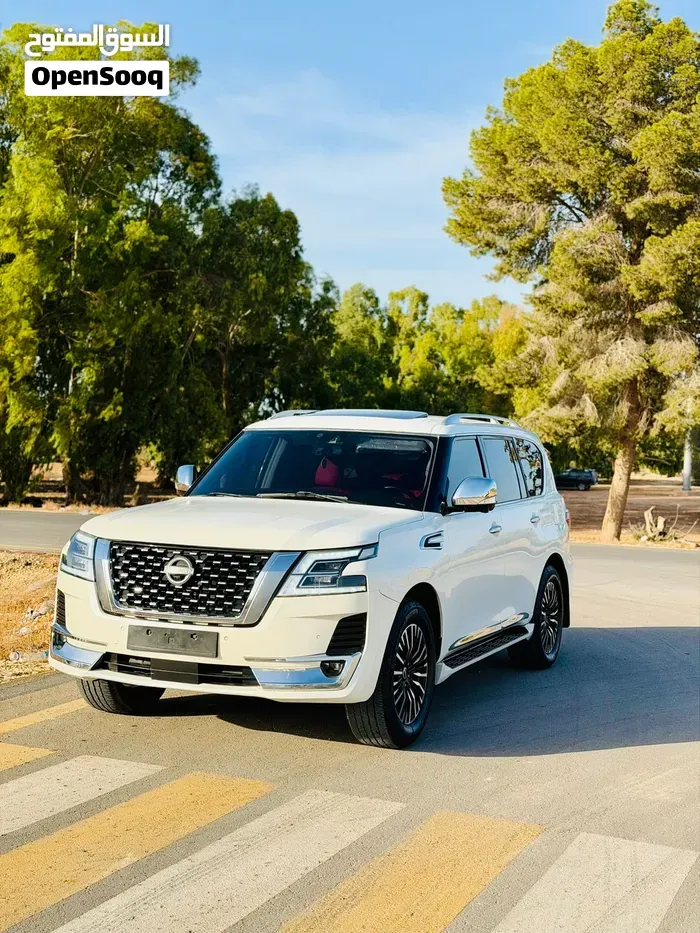 Infiniti Qx80 2017 photo 2