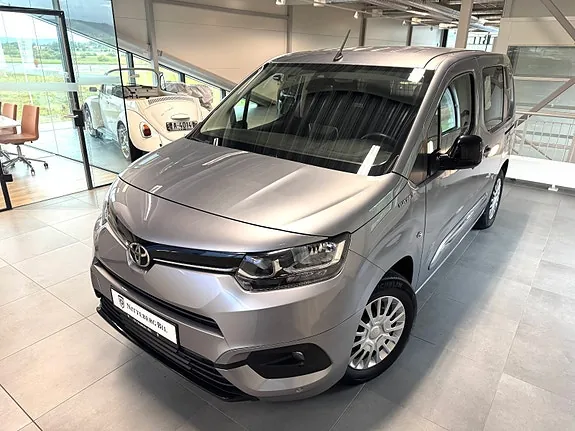 Toyota Proace City 2022 photo 2
