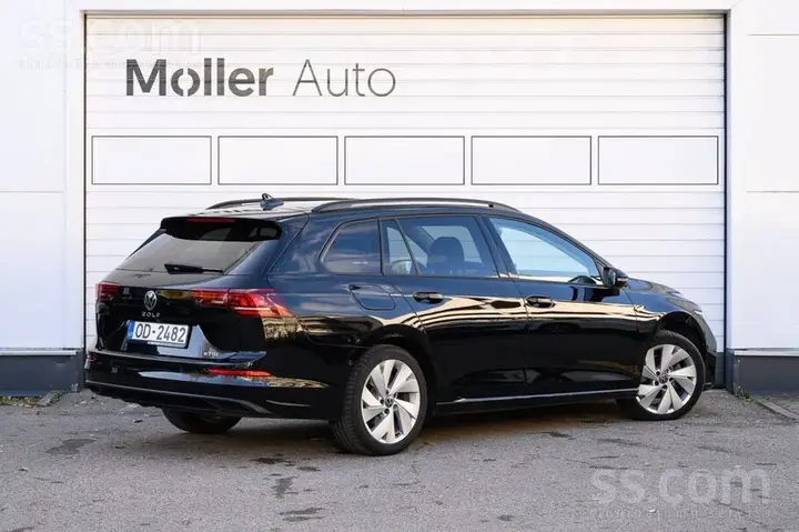 Volkswagen Golf 8 2025 photo 3