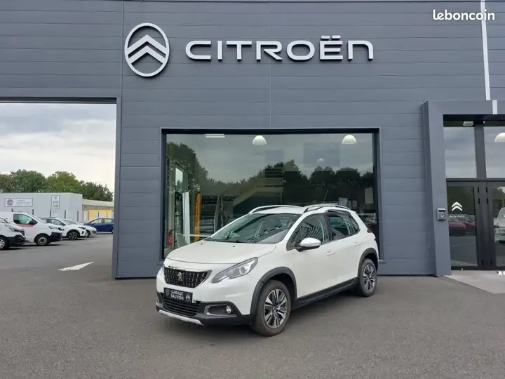 Peugeot 2008 2017 photo 2