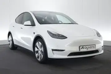 Tesla Model Y 2022 photo 3